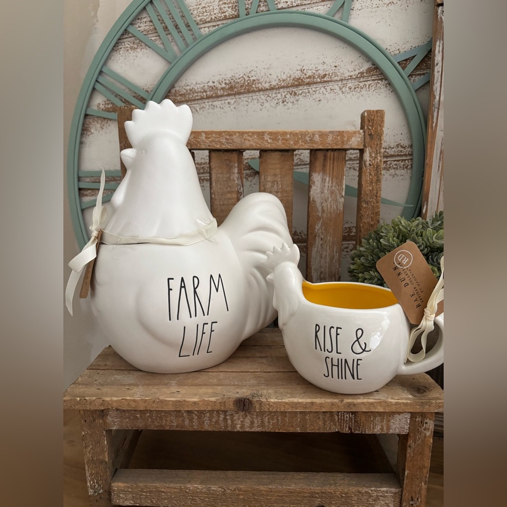 Rae Dunn Farmhouse Cookie Jar, Mug Set NEW